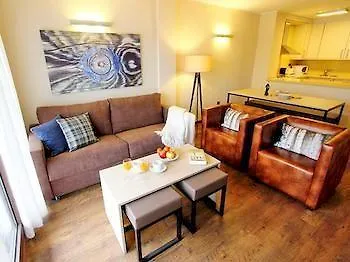 Pierre & Andorra Apartment